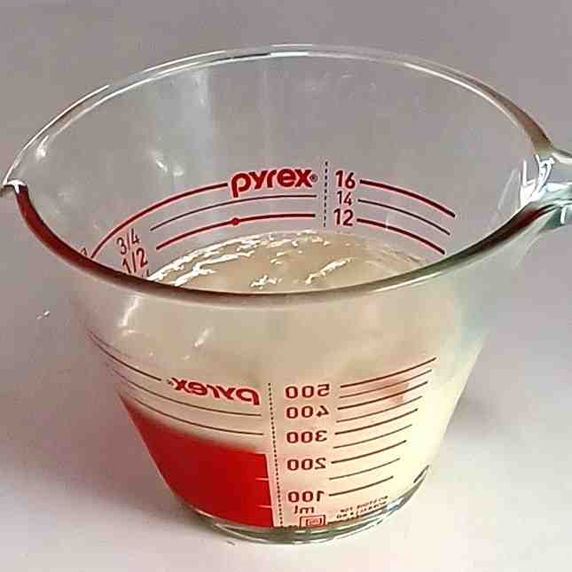 pour the mix in measuring cup